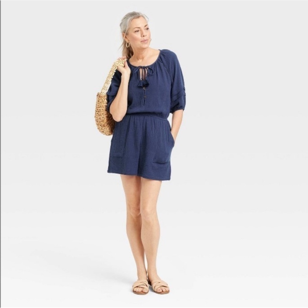 Knox‎ Rose Navy Blue gauze tie front romper NWT large